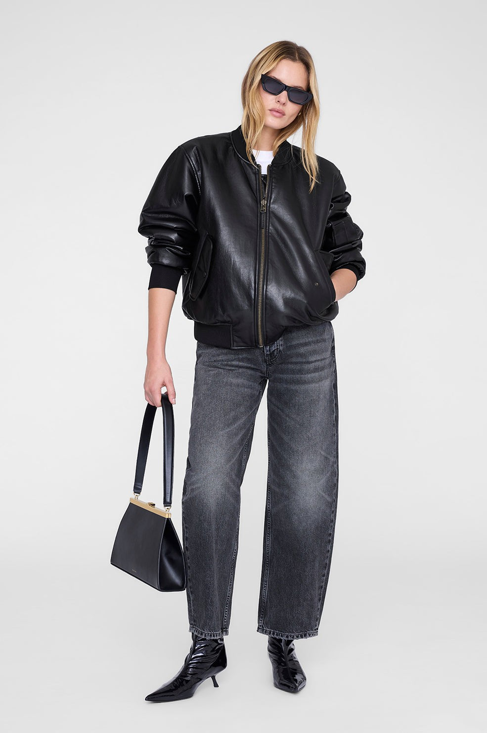 Leon Bomber - Black Recycled Leather