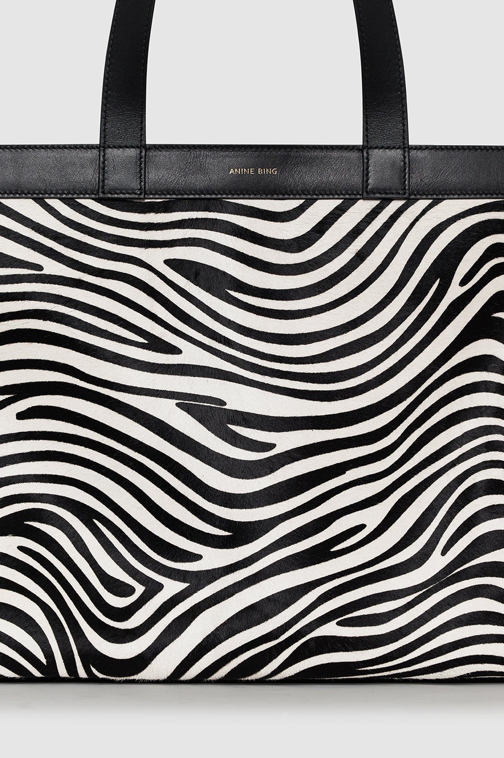Medium Rio Tote - Zebra