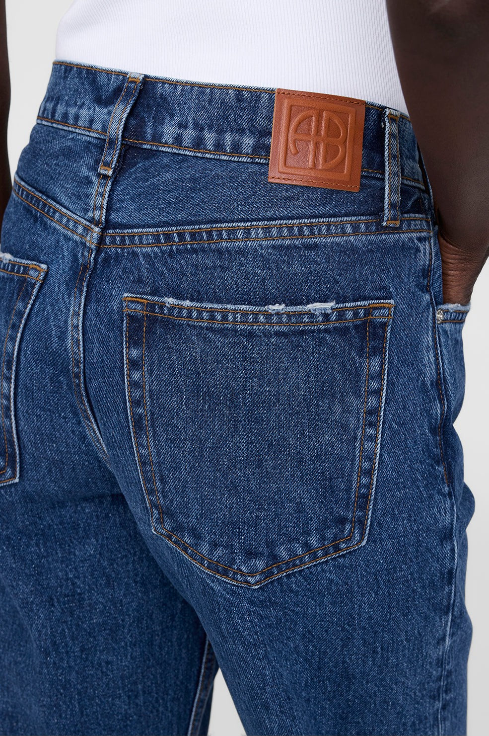 Roy Jean 31" - Clean Indigo Denim