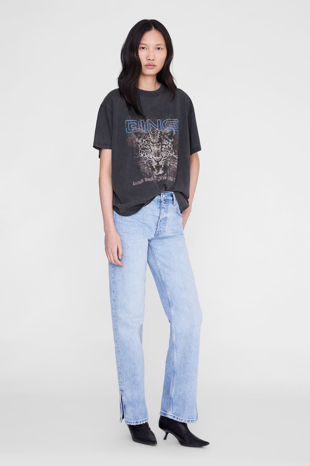 Cade Tee Leo Muse - Washed Black