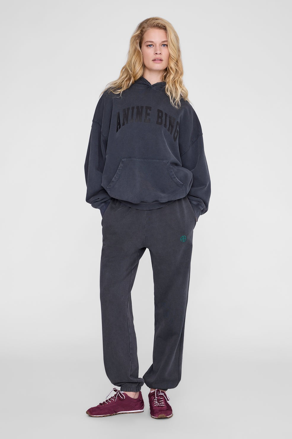 Karter Sweatpant - Washed Black