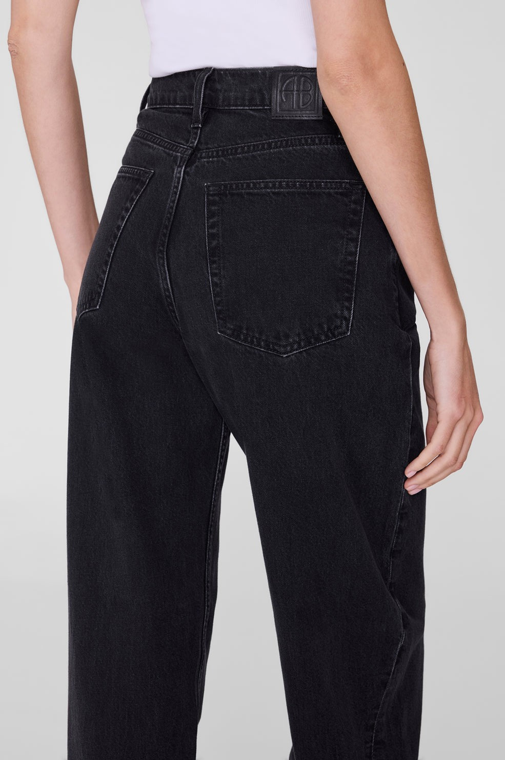 Brie Jean 33" - Vintage Black
