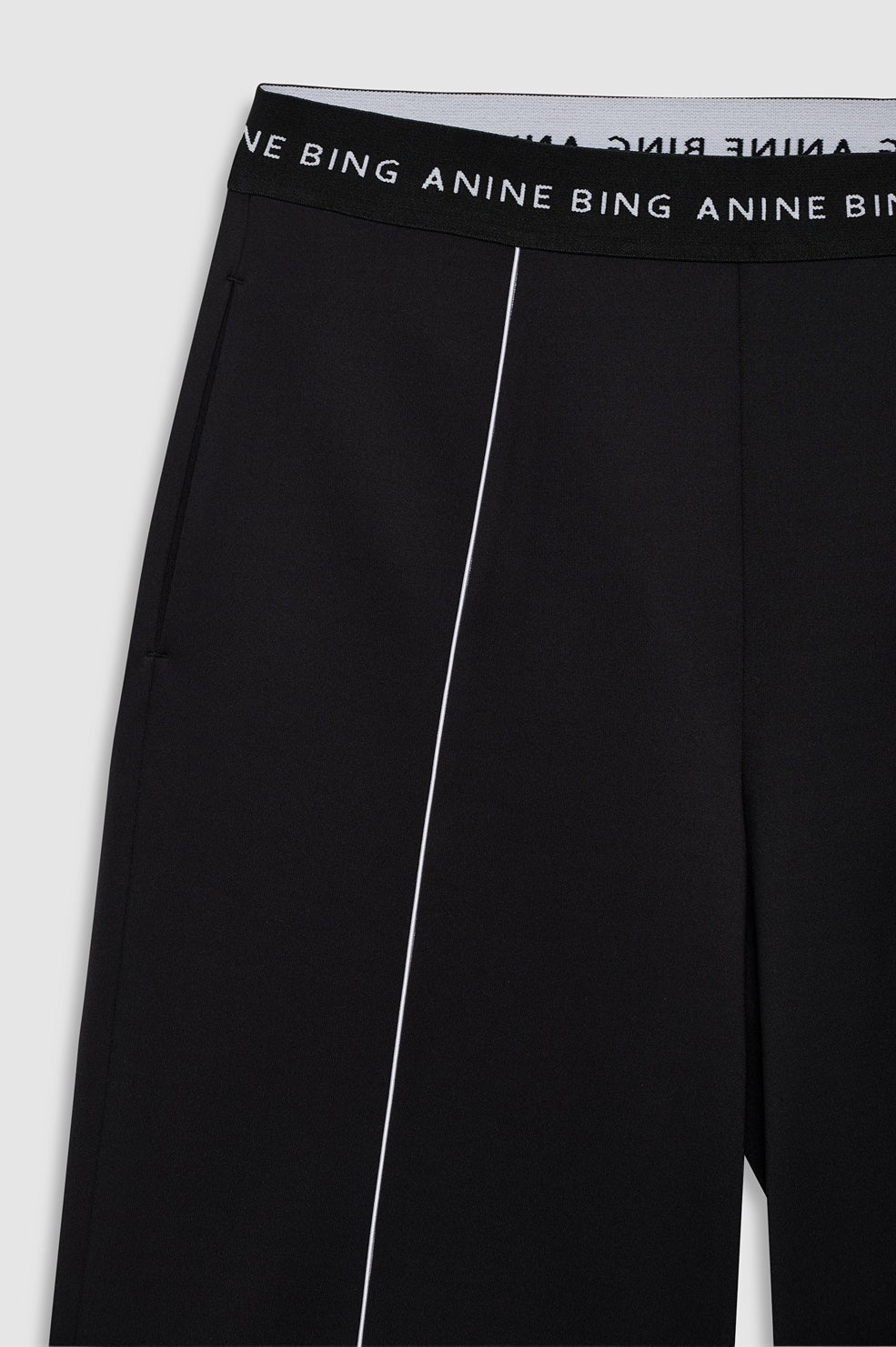 Sari Jogger - Black